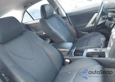 2010 Toyota Camry Se z USA, uszkodzony, nr VIN 4T1BF3EK3AU067751